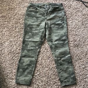 High Rise Skinny Crop Jeans